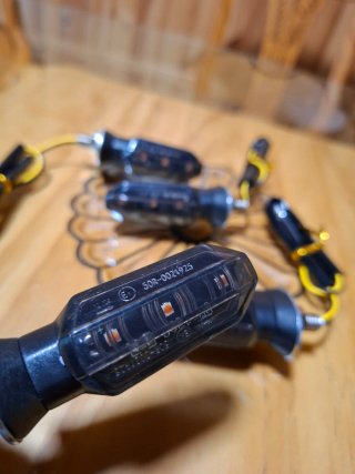 4 Luces LED Intermitentes Moto Universales