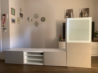 Mueble salón bicolor vitrina y cajones