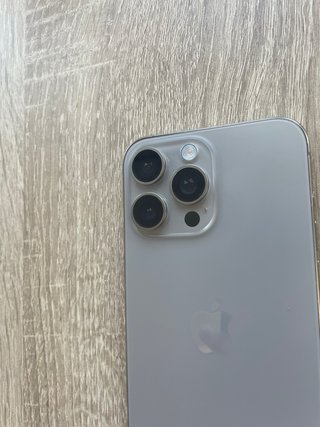 iPhone 15 Pro Max