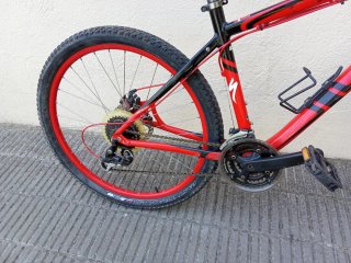 Bicicleta Specialized Hardrock Sport. 26 pulgadas.