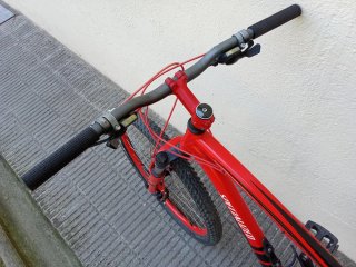 Bicicleta Specialized Hardrock Sport. 26 pulgadas.