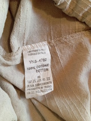 Pantalón corto beige