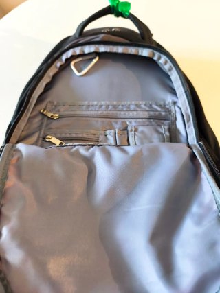 Mochila Samsonite gris y coral