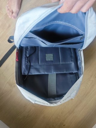 Mochila SLYPNOS portátil gris y azul