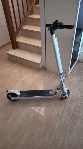 Patinete Eléctrico Blanco