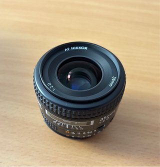 Objetivo Nikon AF Nikkor 35mm f/2D Made in Japan