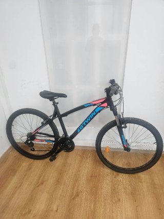 Bicicleta B'TWIN MTB Negra talla S