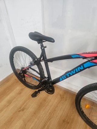 Bicicleta B'TWIN MTB Negra talla S