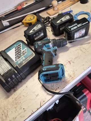 Taladro Atornillador Makita Usado