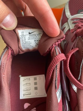 Nike V2K Run Morado/Plata