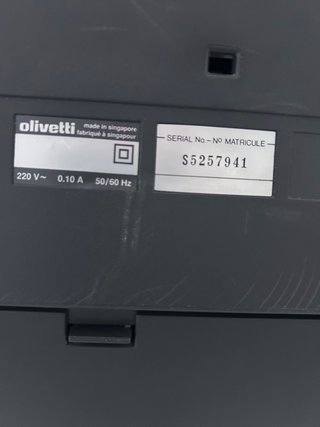 Máquina de escribir Olivetti ET personal 510