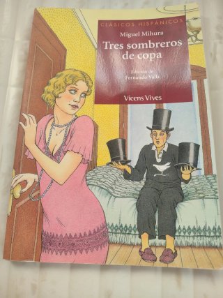 Tres sombreros de copa
