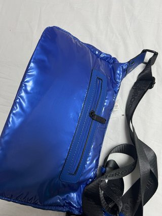 Bolso KangaROOS azul brillante