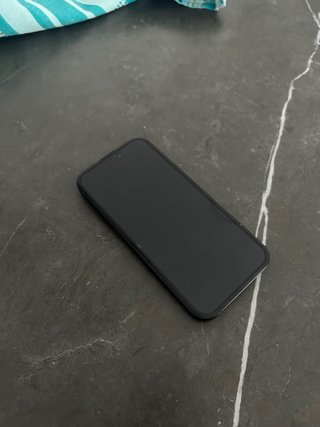 iPhone 15 128GB 96% Batería