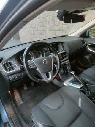 Volvo V40 2016