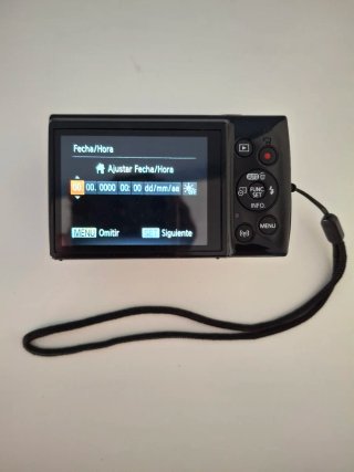 Canon IXUS 190 + funda + cargador