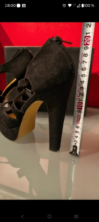 Zapatos de tacón MaryPaz negros talla 40