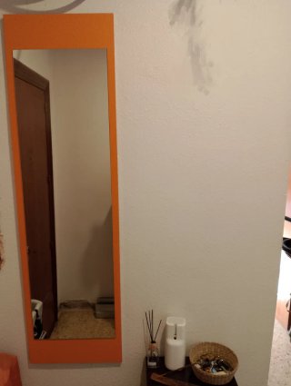 Mueble de entrada con espejo