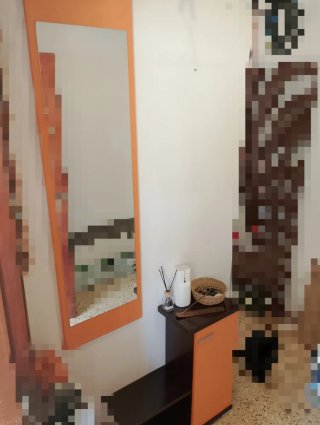 Mueble de entrada con espejo