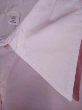 Camisa blanca de manga larga