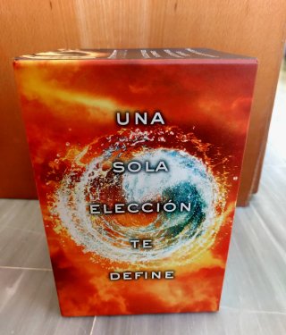 Libros Trilogía Divergente + estuche