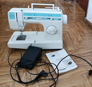 Máquina de coser Singer