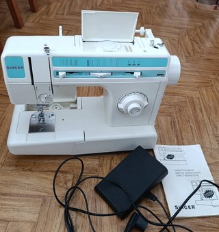 Máquina de coser Singer