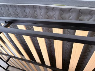 Somier Japandi 150x200cm Metal y Madera
