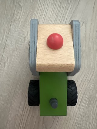 Tractor de madera