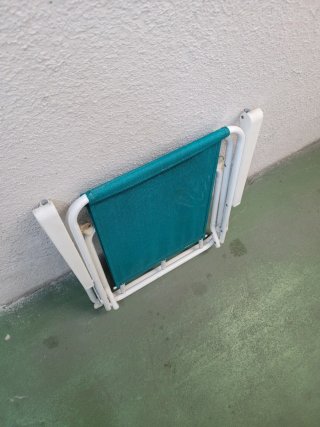 Silla plegable playa, camping azul y blanca