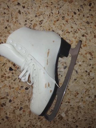 Pattini da ghiaccio Risport Laser bianco
