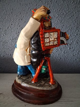 Figurita fotógrafo vintage Lucavalli