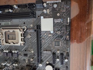 Scheda Madre ASRock B760 DDR5 LGA 1700