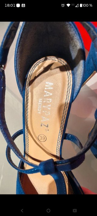 Zapatos tacón MaryPaz azul talla 39