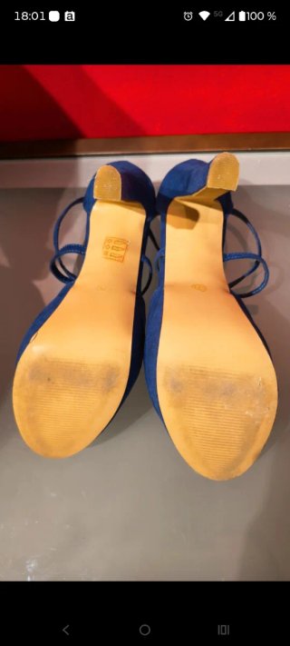 Zapatos tacón MaryPaz azul talla 39
