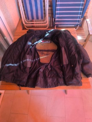 Chaqueta moto entretiempo negra. Talla XL