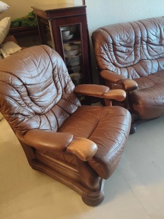 Conjunto 3+2 sofás piel y madera