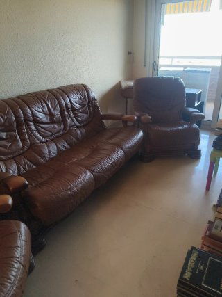 Conjunto 3+2 sofás piel y madera