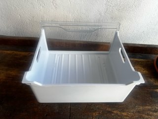 Cassetto congelatore medio Indesit/Hotpoint