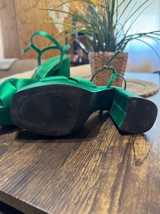 Sandalias plataforma verdes talla 37
