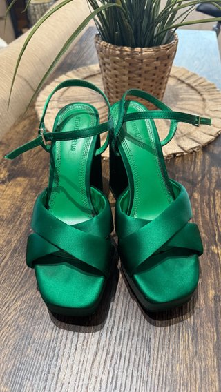 Sandalias plataforma verdes talla 37