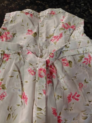 Vestido floral con braguita