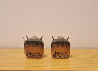 Pareja Kokeshi Namahage (años 50) 4.5cm