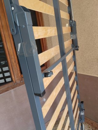 Somier reforzado con patas medidas 0,90x1,90m