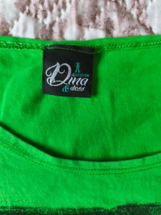 Camiseta verde Dina & Dess Free Movement