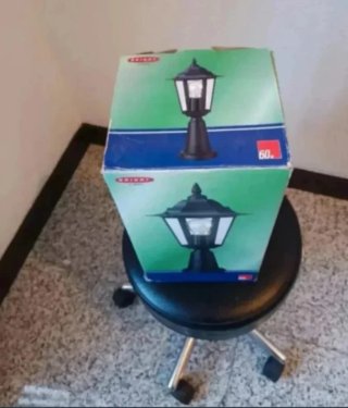 Farola exterior jardín 60W