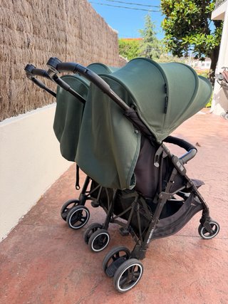 Carrito Gemelar Baby Monster Kuki Twin Verde