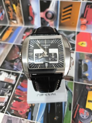 Reloj Tissot T-Trend Bascule Cronógrafo