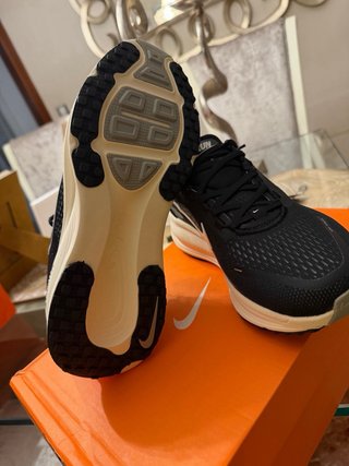 Nike Vomero 18 Zapatillas Running Hombre Mujer