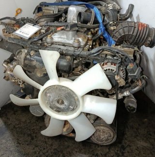 Motor Nissan 3.0 Di ZD30 completo